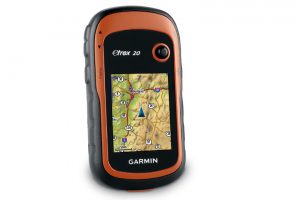 Fijne en betrouwbare midddenmotors zijn de Garmin GPSMAP 64, Garmin eTrex 20x en de Teasi One3.