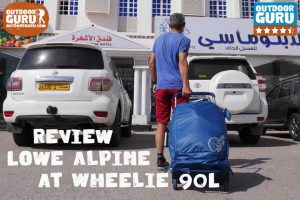 De Lowe Alpine AT Wheelie 90L AT is een solide koffer met een stevige prijs.