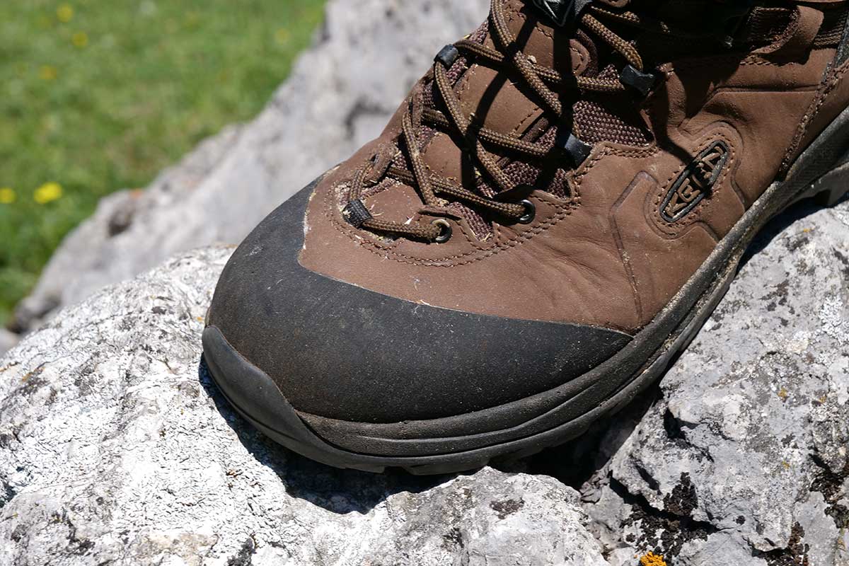 keen karraig mid waterproof backpacking boots