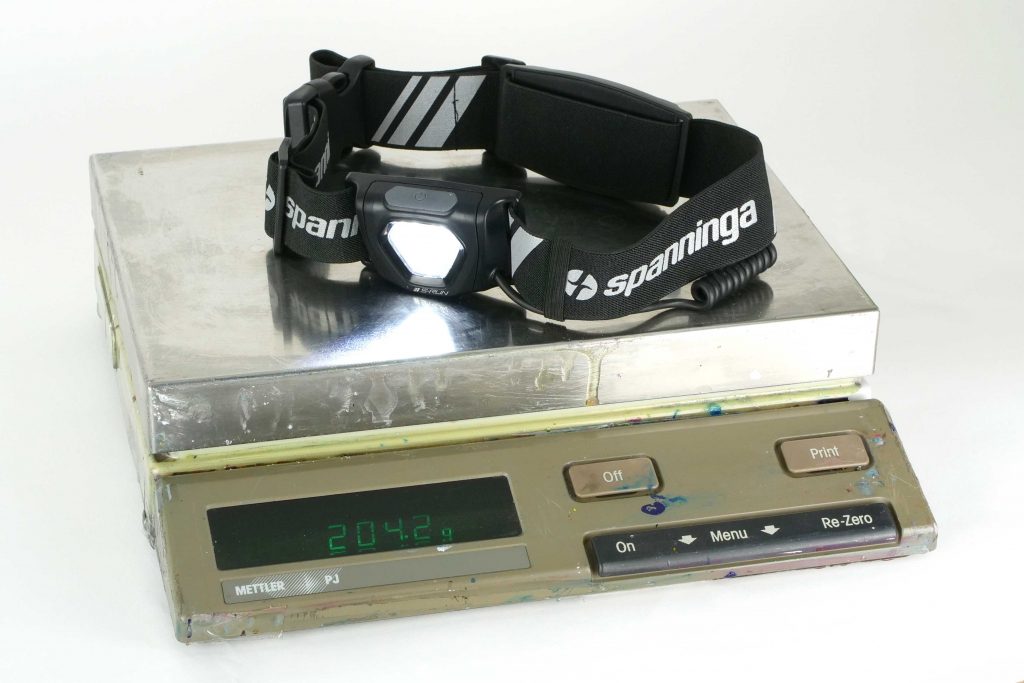 I measure the weight at 202 grams, ok a bit more: I have been running just before the picture.