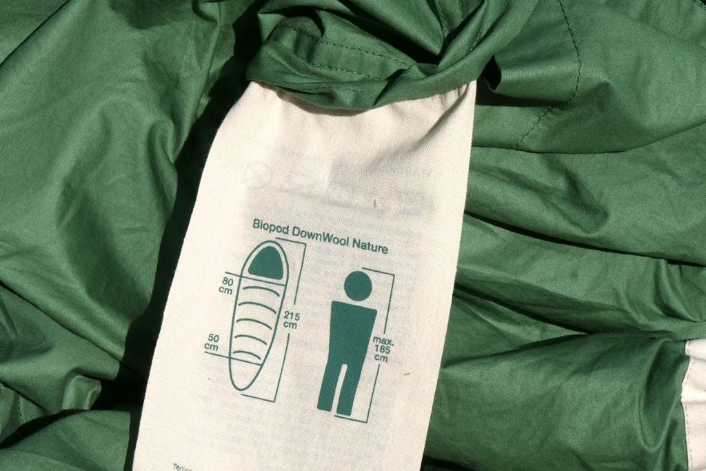 Grüezi Bag provides excellent information on the sleeping bags.
