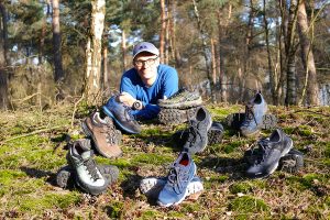 Eight low-cut hiking shoes review