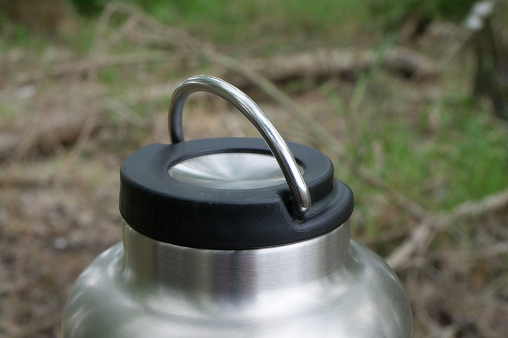 The metal loop on Klean Kanteen Insulated TK Wide 64oz is hard to the hands.