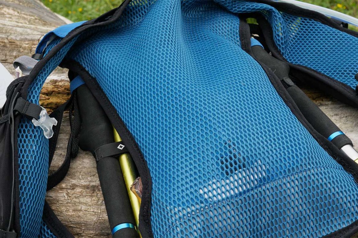 Decathlon Evadict Trail Run Backpack 10 liter Review - Outdoorguru