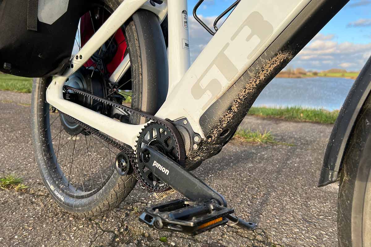 Testing in the winter gives the Stromer ST3 Pinion it's marks.